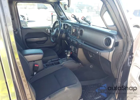 2021 Jeep Wrangler Unlimited 80Th Anniversary 4X4 from USA, damaged, VIN 1C4HJXDN9MW557345